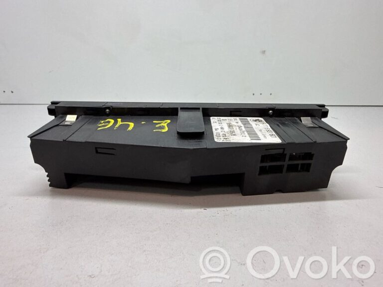 f9a4dbc1296ca7e28be79dd45650e60d-9b6fe0ba38a5445867ff7c672e00577b_climate_control_unit