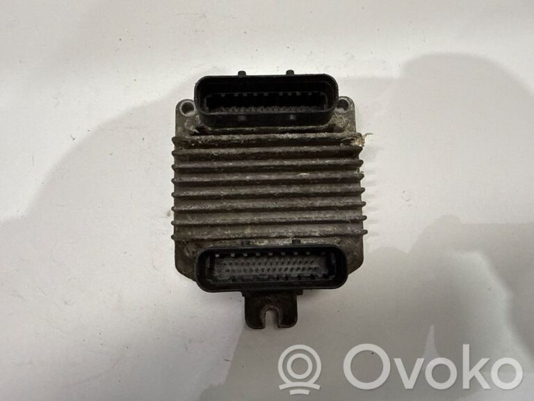 fbc057ff338f6cfc4486bb60a93d6492-4ed121e4ed0ebb59b6ed22a6ecd4f4a0_calculateur_moteur_ecu