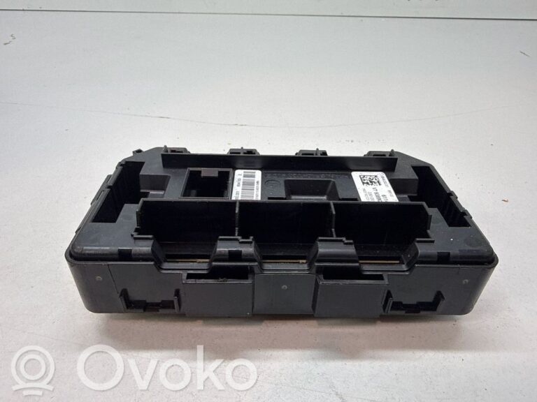 010c62c6036e3d83d55e159afb070463-fcdfbf120cfd1a58079c2f00d5aa527c_fuse_box_set