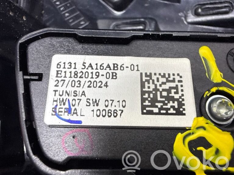 041a9628655de46a1d9c1a20e6d791e4-1691300b31fa80adec355fd665011b12_light_switch