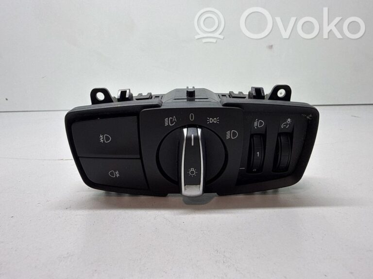 04669d01aa559c0bda4682318640b6b3-25958f628a7bea1dc044fd66b1853ab2_light_switch