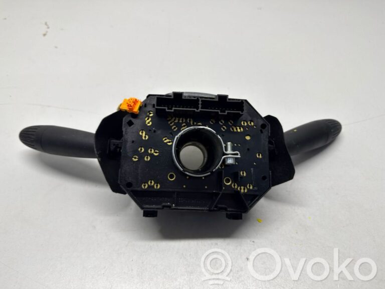 105a66a64a5709d0757e44f70ffbe609-dcb431b6d24d3ff66d75d680c4aa0525_wiper_turn_signal_indicator_stalk_switch