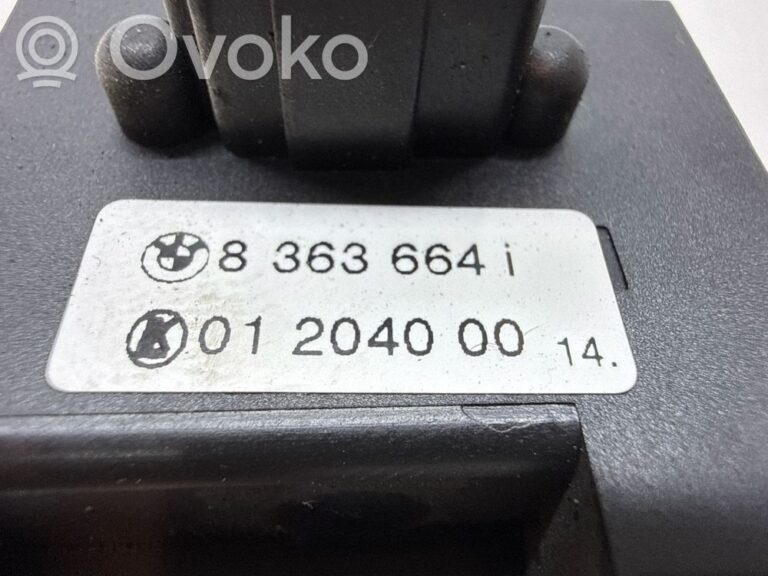 16d069718e78eed4c30ddf4926bc1109-14e5a490e9c2e2a7deb4c645806aeca6_wiper_control_stalk