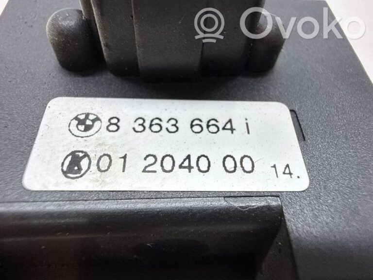 16d069718e78eed4c30ddf4926bc1109-14e5a490e9c2e2a7deb4c645806aeca6_wiper_control_stalk