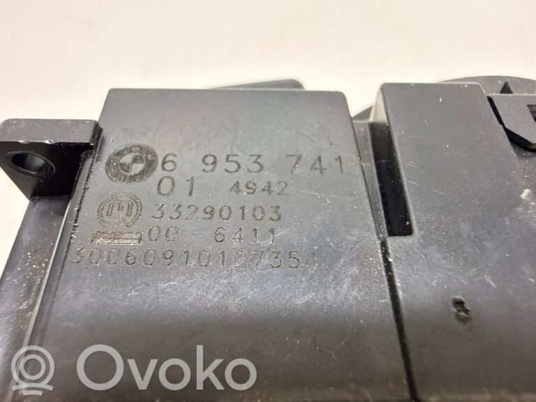 1bc3cafdb05d72aa3b94c33d3579a2c0-d492c60870f3b81c1ac58856d8fcb036_light_switch