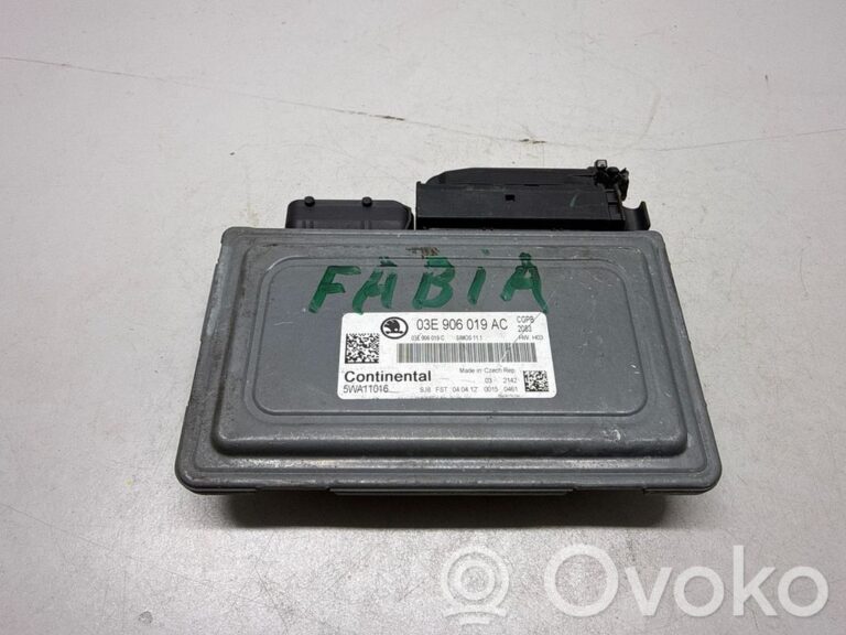 2000fd372d7a5639931669abac1a276d-c101490c8b1736e93e0e8877173f064d_engine_control_unit_module