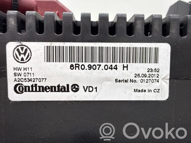 21d8b47a1297522103b08c93c229eaf2-8c16695a4a2d0a2d48869e273e9e972c_climate_control_unit
