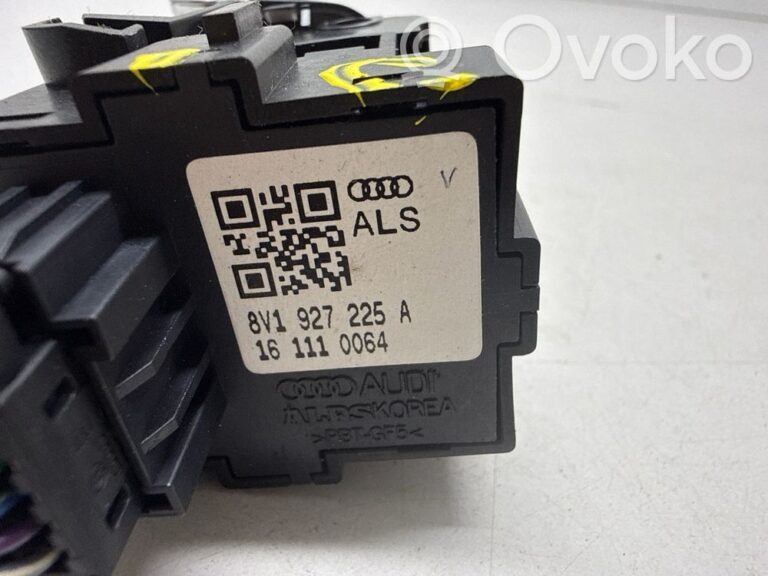 2d30a34989c198d7c68d19cf13f7b210-4e61e8fa161c14e67287ea4985c55e71_hand_parking_brake_switch