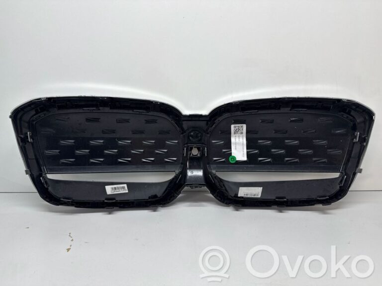 2e24603b9880995407795a08e91f3a54-11a655465cd7f463196e501098e30fcb_front_bumper_upper_radiator_grill