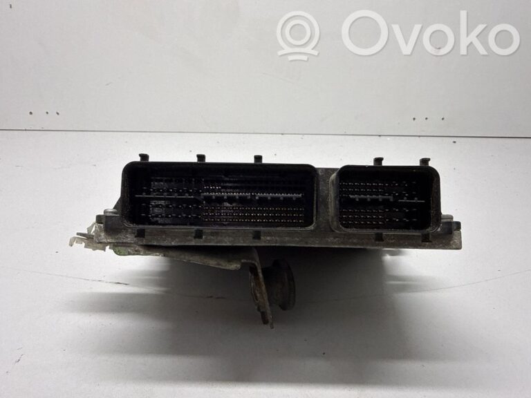 2eebf17775a60d3333abbc13e839f4c8-cd9d2cbf545a1e3cf8702b928d8cceaf_engine_control_unit_module