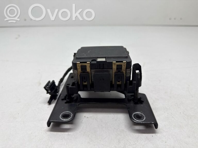 2f9dd2ddc1f8cf23d72b3faf78956e29-77e1a64dc46607ad6ac5f7649d34521d_distronic_sensor_radar