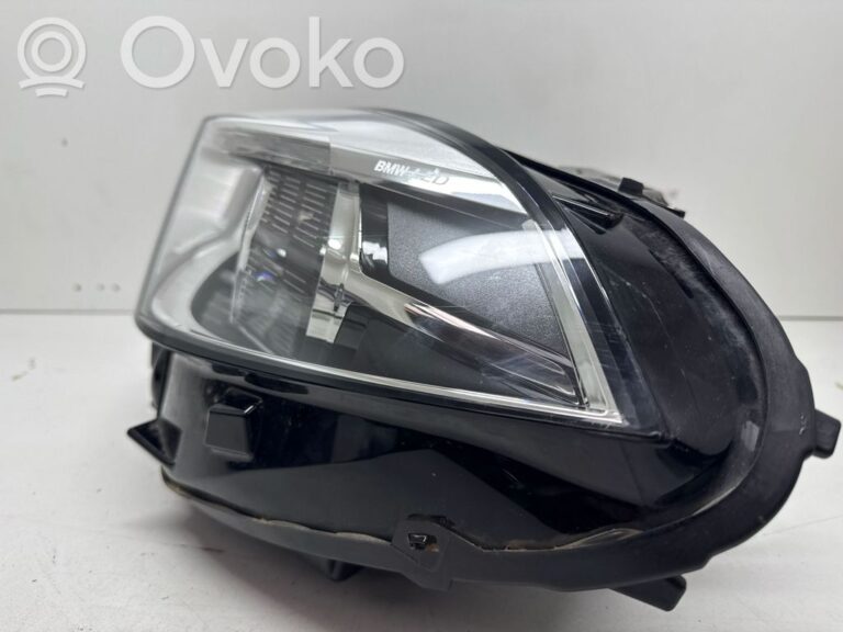 3003cd4595a4b398388c83769d9d4c2e-b4d4ea614c902848319f8c1573284d94_headlight_headlamp