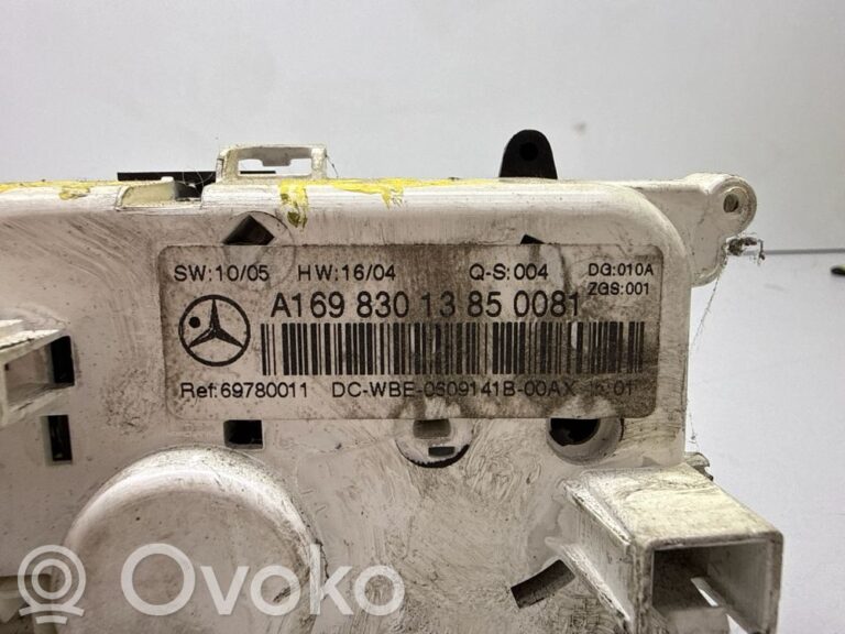 3053536da5435dadb6276985b0232cf6-811a999f902c29c9d2718fcc3e4d847c_climate_control_unit