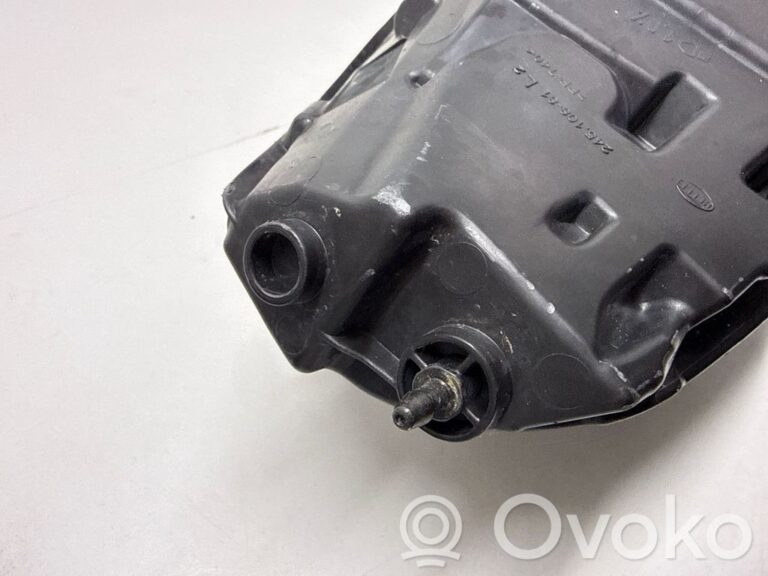 30943a33e3fbdff606f8c4544e24ebbd-5e025c8ec392dd25b677260dc7426387_headlight_headlamp