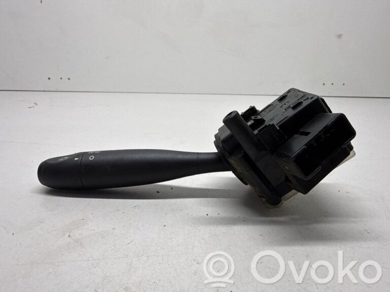 317bc25a689f0bdeea4766921eebe4a7-cd90914ff6df749f1529af3768ca9e20_light_switch