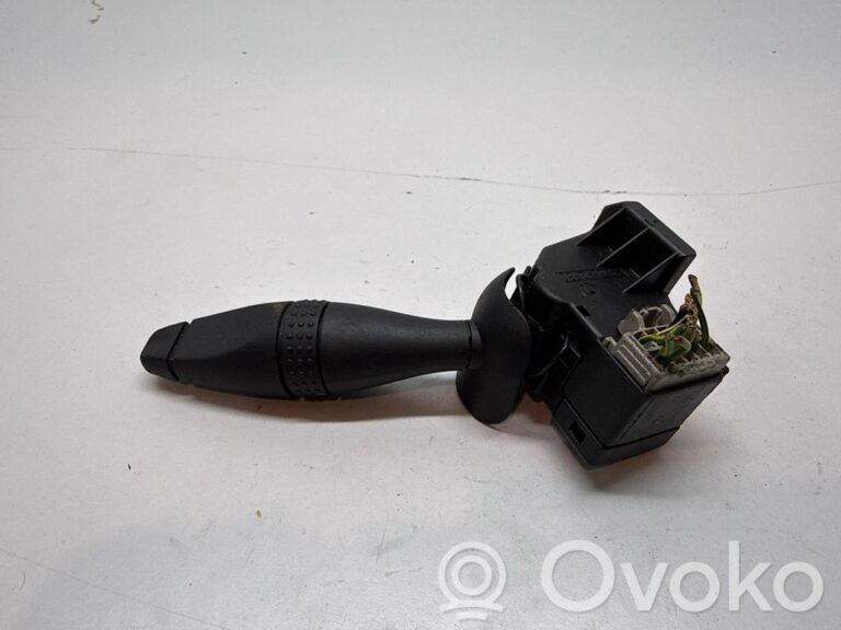 3b6816a1b26f1df0dcd5b9d314461af5-17d368da5f6d5ad5701cb4de12fc445f_wiper_control_stalk