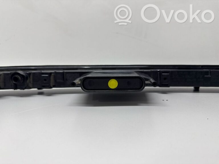 3c1b2c48587a028d1446135e1c439a3c-855928e7d916ffd212549294620035c4_headlight_headlamp