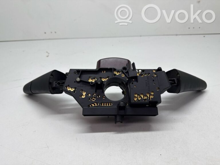 3daedcf9e19027d67cd056a5ce4c082c-51676b0030a7e7d8b79f031eb9ce328f_wiper_turn_signal_indicator_stalk_switch