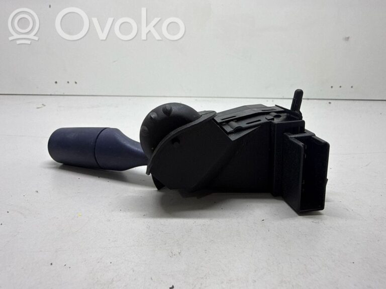 3ead5b55f8a1688a6c556ce4d7bcae69-81f7e571a480ac13984d6f5250677ec8_wiper_control_stalk