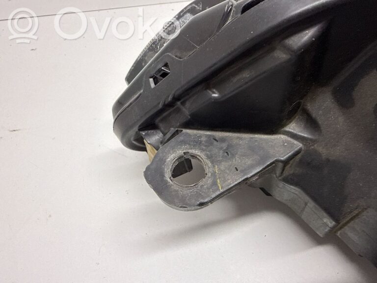 46684f2dddd675aebf0e52e667f9cbf9-9a48dc7413509d7b68df6beaf16986ae_headlight_headlamp