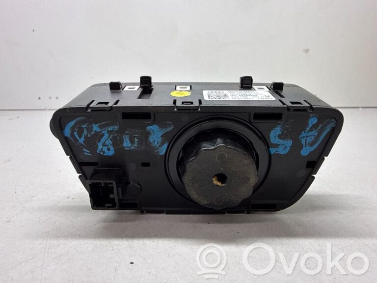 4a57b521d1464194d8a439781e4a116f-15ea8bbecb5cb9afe690b3160654f8fb_light_switch