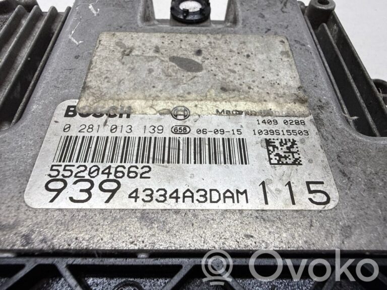 4a777e5b581155b66371aa6ec2ff0ad6-38b5cda90744db953789a804fc094153_engine_control_unit_module