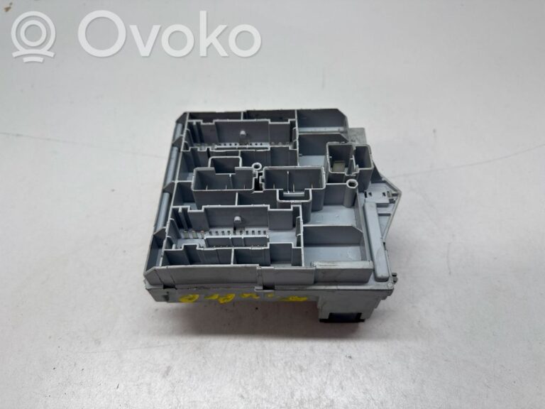 4f1e7aa43c61cd00f6842c83fbfe5969-95ed2185a85e406ada81c14d22d2c216_fuse_box_set