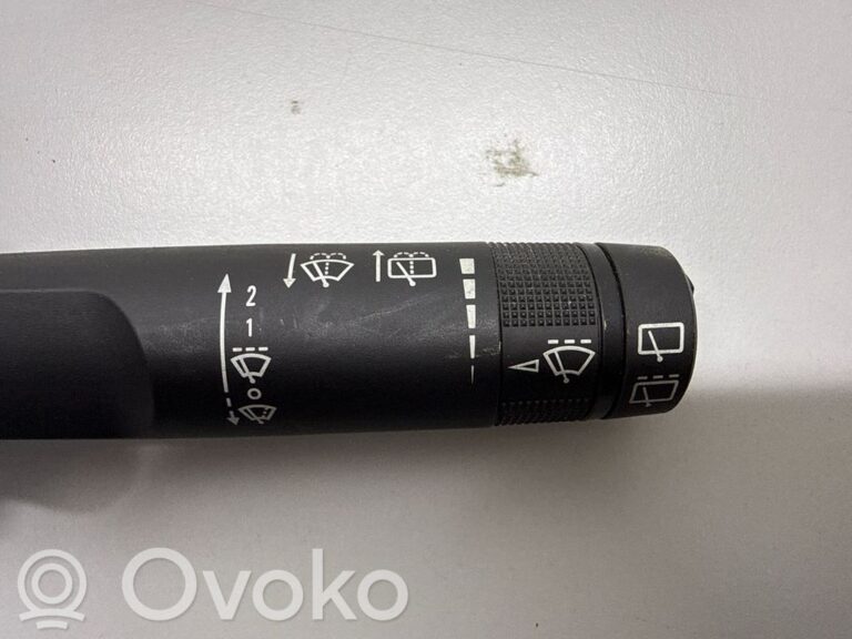 50083d570eec51d26e725ff30a99d87b-af7977d10c38b6efa509fc9ca843c52a_wiper_control_stalk
