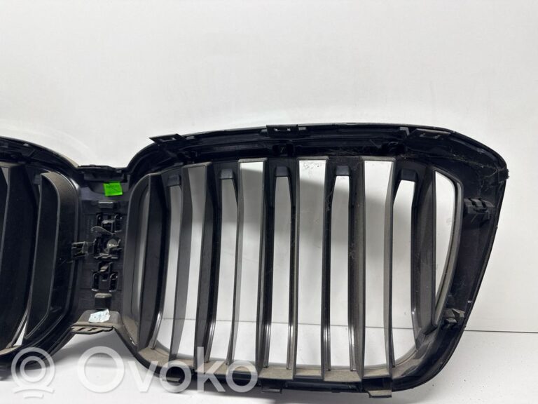 51a0610248b9f422b46c95844c45827b-b577ec1398ff55f01eafde1020a05151_front_grill