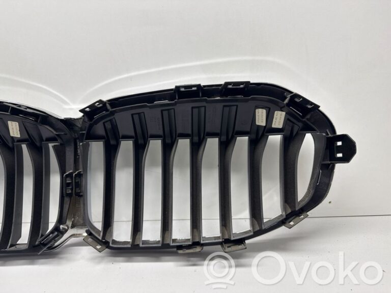 562fc58cee9fc3bfda4297582c135f75-9298a1d83a7d4cd8bf7cd9a14cbdc9b6_front_grill
