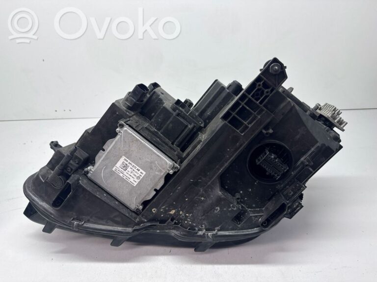 5cfb68d548322abacead7f9e334f4fee-f3374d0f376bb29708bfca570be9ca69_headlight_headlamp