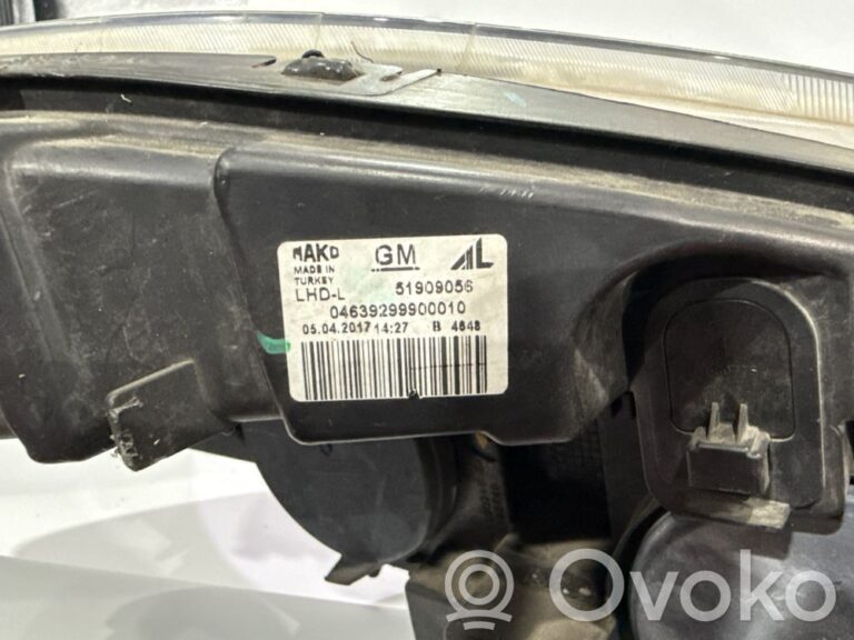 63be1bf20841c31d48918abafeb7f728-753195512cc462464f25f1a16520faaa_headlight_headlamp