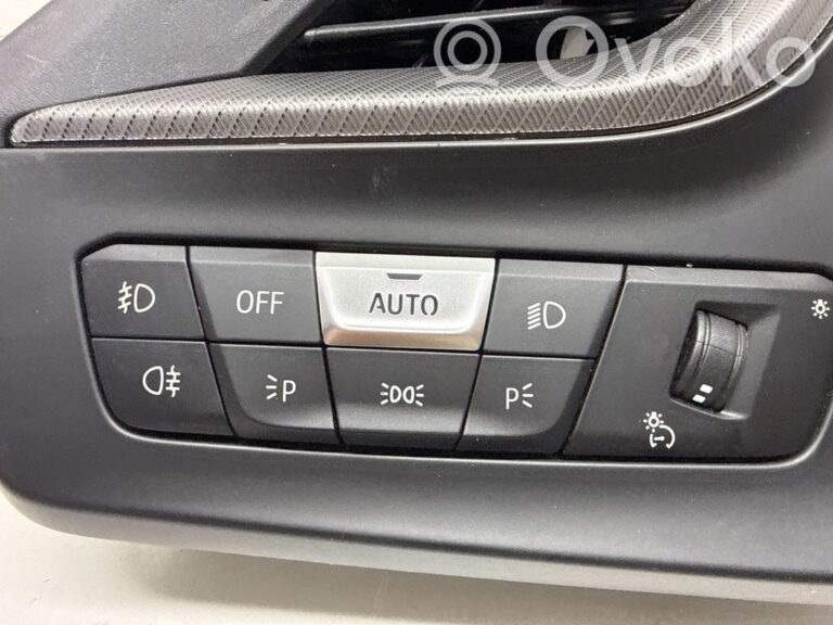 66384168f9fd5e22cb993d6560c8dc92-cdf0129cd0555f6a5820a35ae00b2f25_light_switch