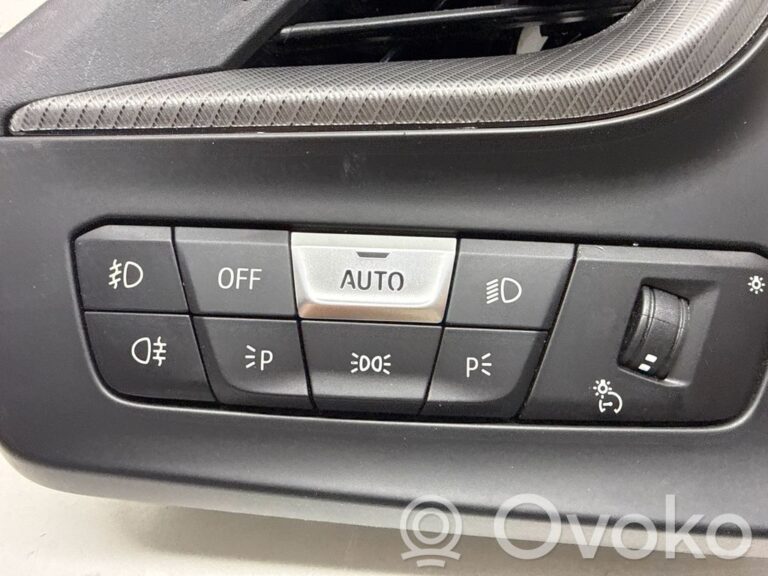 66384168f9fd5e22cb993d6560c8dc92-cdf0129cd0555f6a5820a35ae00b2f25_light_switch