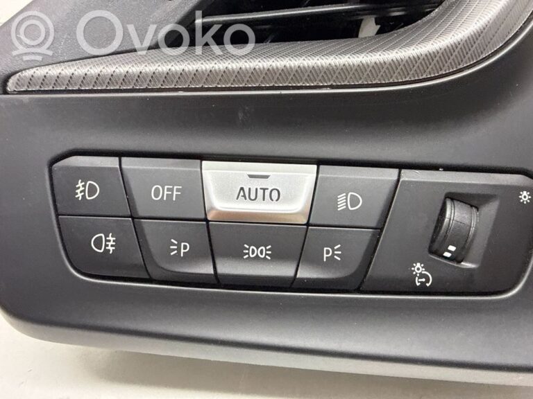 66384168f9fd5e22cb993d6560c8dc92-cdf0129cd0555f6a5820a35ae00b2f25_light_switch