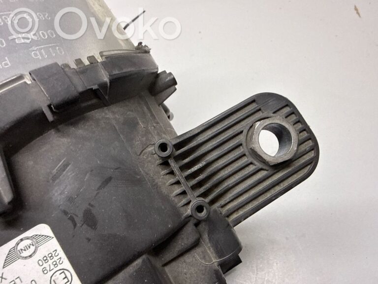 6ac677dd70e83284cb65be36d4f7e107-eb933c10ef0bffa8fd206f92b808b926_headlight_headlamp