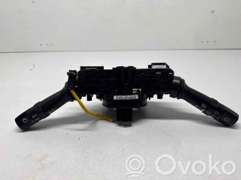 6b29724e9867af08e0d47148b1be4ab4-cd0f9a93263831b558ed72318618010d_wiper_turn_signal_indicator_stalk_switch