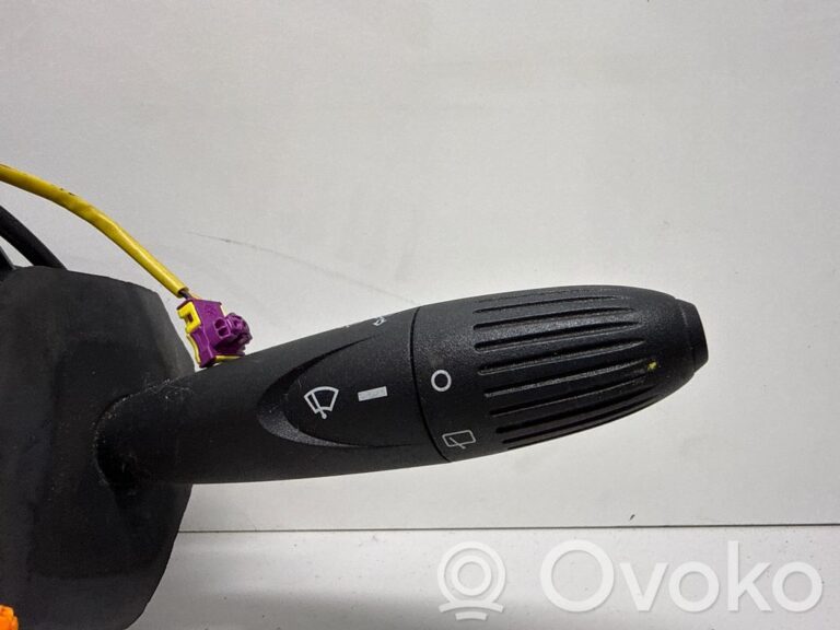 6be1dece51af3e5eaa8f1df11de6a557-8b3eb5dd0845a662bede484037878371_wiper_turn_signal_indicator_stalk_switch