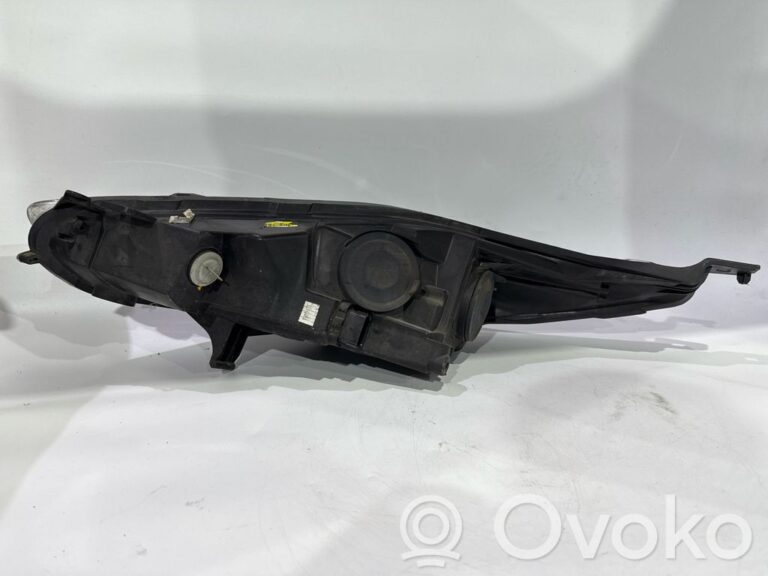 6cb49ee03ffea47cb5e2b9bf0ae618aa-4df92ae9aef2e854e673413d184cf1d6_headlight_headlamp