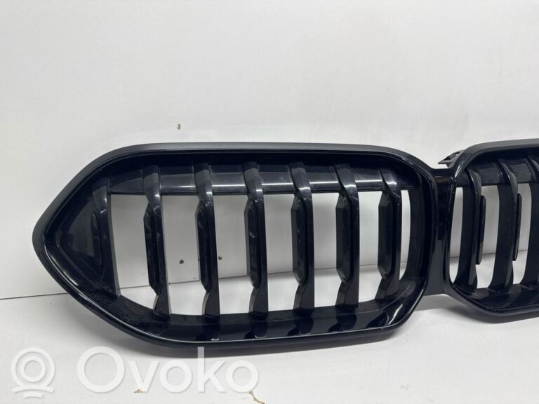6fd3f6b890a94d8e2405668ad2dd8187-70a9120f77c27b5f2626cbc1e123c6f5_front_bumper_upper_radiator_grill
