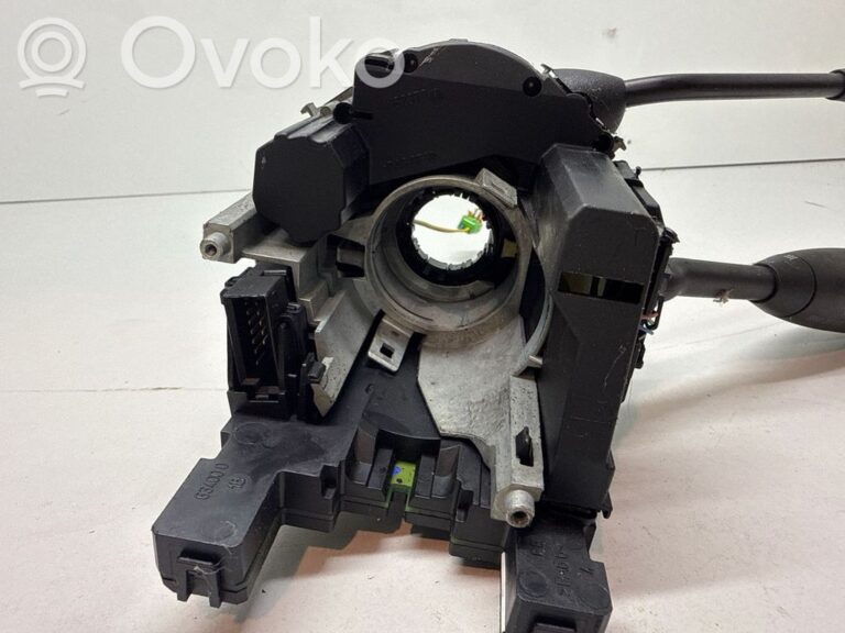 76bb961add7ac4f4c8e506ea3d028990-29ffedcc03dbcde2ce2240f623069a4d_cruise_control_stalk