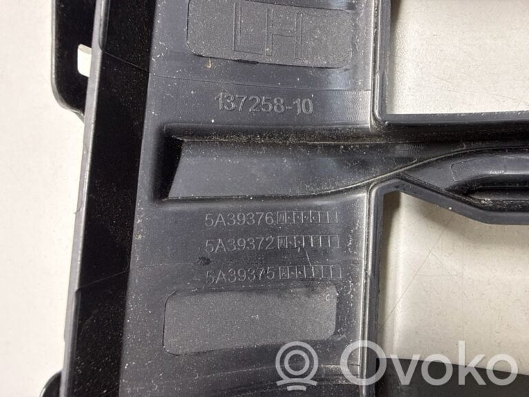 7fab4d40b34eb1562aa6093e6fc1f1a4-1181223408c956c88260725303585893_front_bumper_upper_radiator_grill