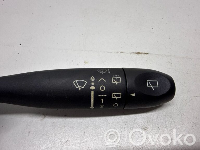 826c84a61b859bb03e35e8cf5858478d-50b202fa3a84cec7f69c4a3831d21217_wiper_control_stalk