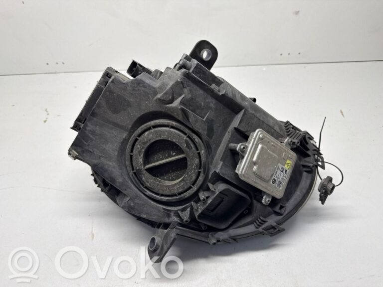 8cd3ec45159ea05b9b9d663a194ff7de-2f93b4a810cb056fa1938f99e27a3d09_headlight_headlamp
