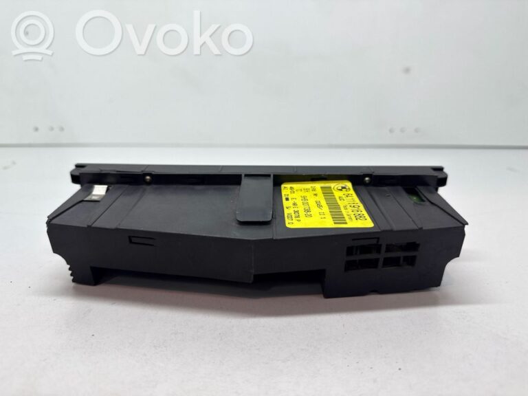 90e4b4746e746d2fa5212edc97d9b403-237fd0bcbe79a34f1355ec36b7a37899_climate_control_unit