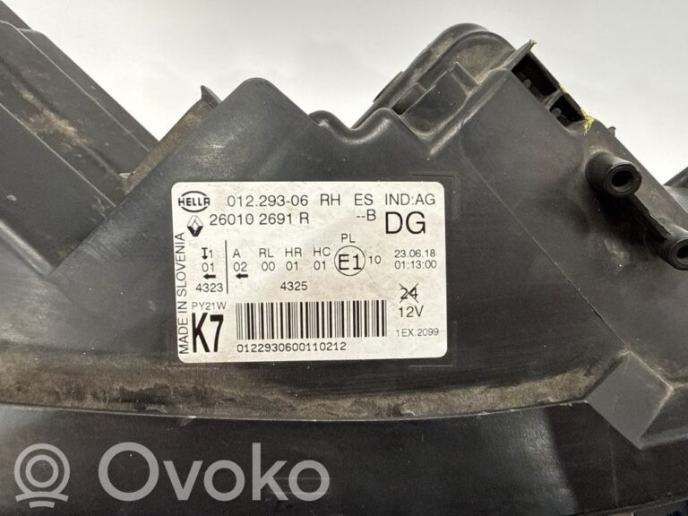9ba8de9020c99a5395294cc4ea42110f-bab53166fe0f1502c1409937cd3c892d_headlight_headlamp