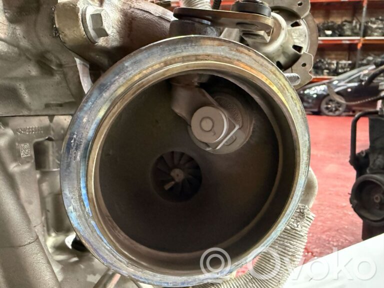 a0c4c8a4a2b2252e10e418c2d6344fbf-bmw_1_f40_engine