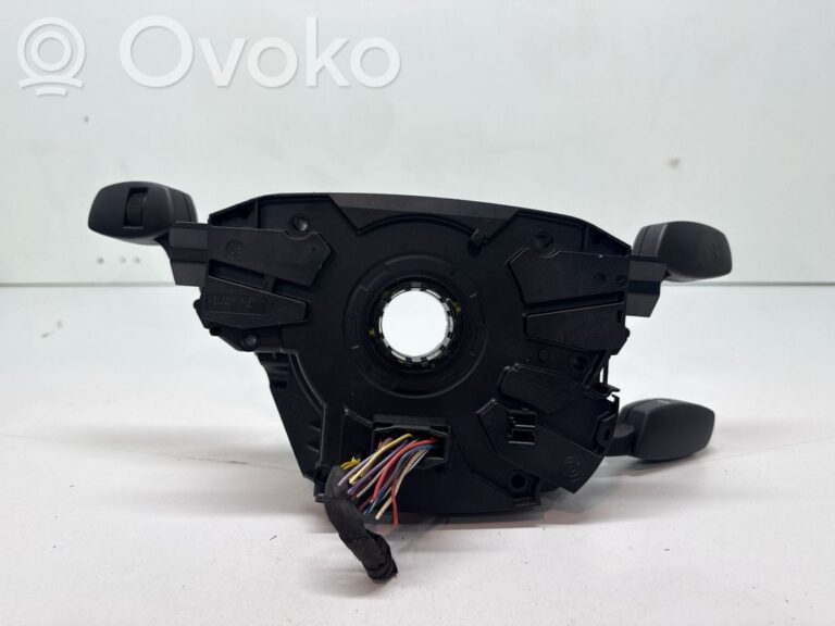a2f902fc4c78e8a445b66fabda94a1ad-a1ac1f8205f6173168831271f5012bfa_wiper_turn_signal_indicator_stalk_switch