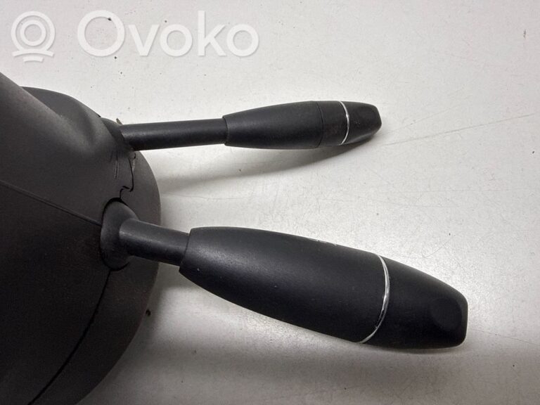 a31b25bbd0751269f53b75345d958ca9-mercedes_benz_c_w204_wiper_turn_signal_indicator_stalk_switch