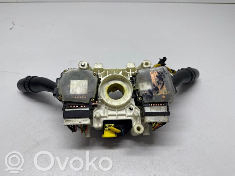 a57eb4afde4cf91edb5c37409bfda25e-0ea4a4699b3f59d484c1d563b8eb3644_panel_lighting_control_switch